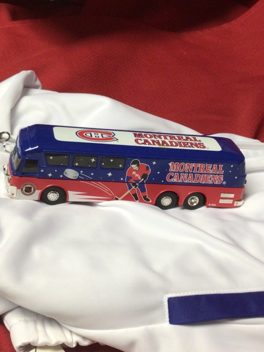 NHL Montreal Canadiens vintage team bus